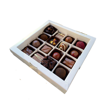 Новорічний набір шоколадних цукерок Chocolate boom, 16 шт ТМ Справжні солодощі 5300611 фото